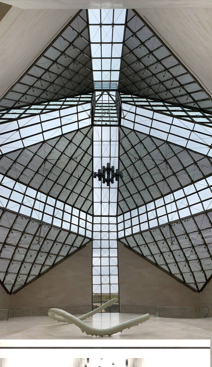 Холл в музее MUDAM в Люксембурге