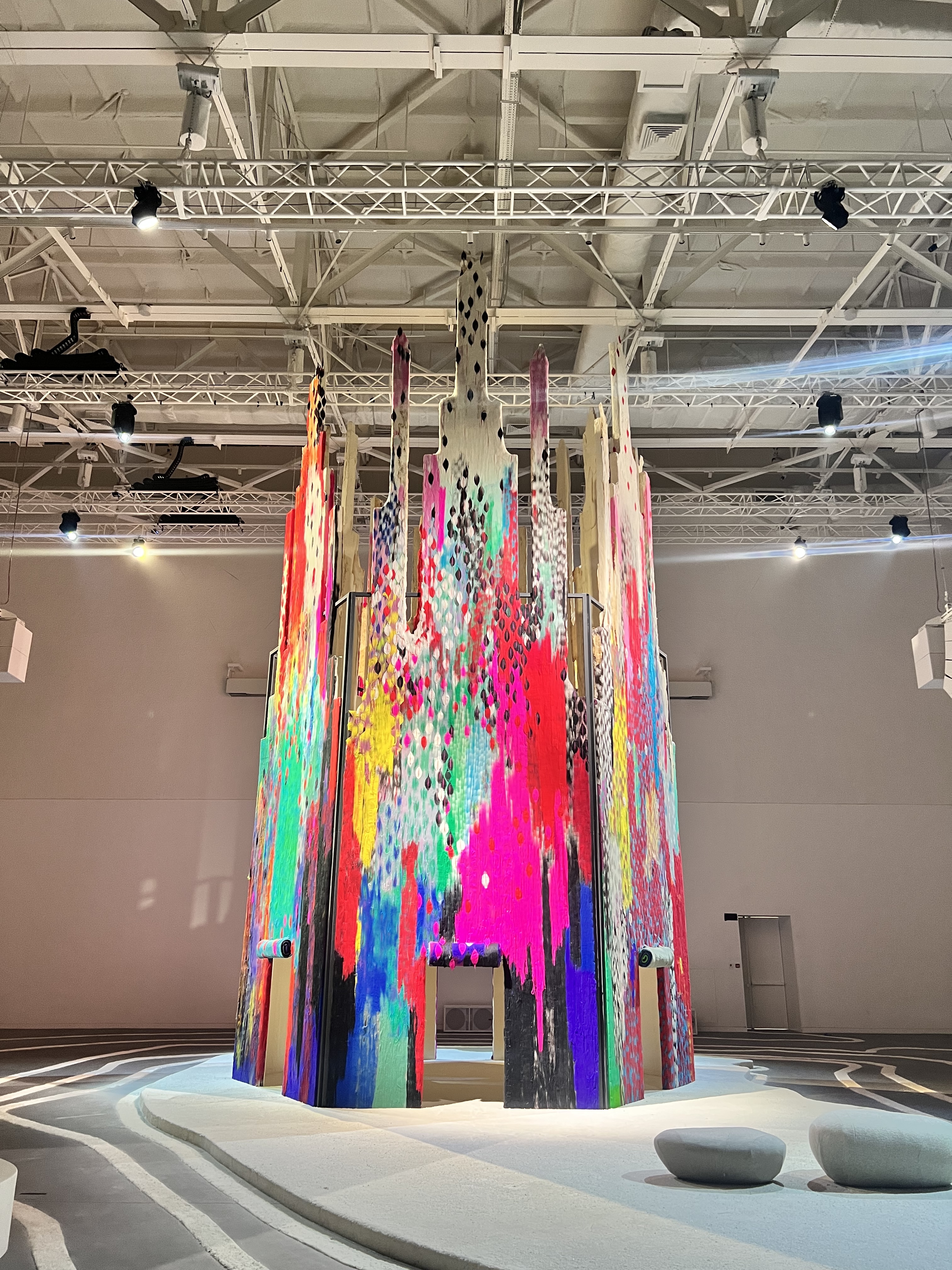 Центр современной культуры Целинный в Алматы. Ткань осмысления родовой памяти Гульнур Мукажановой