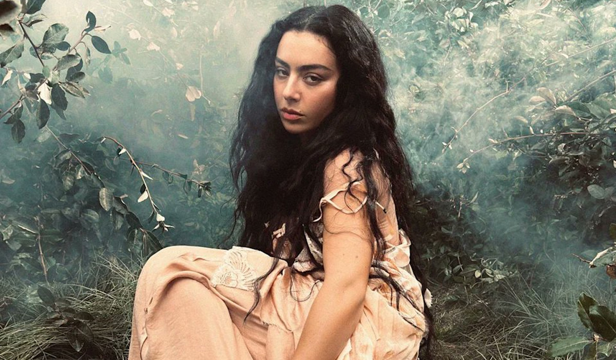 charli-xcx-wuthering-heights.